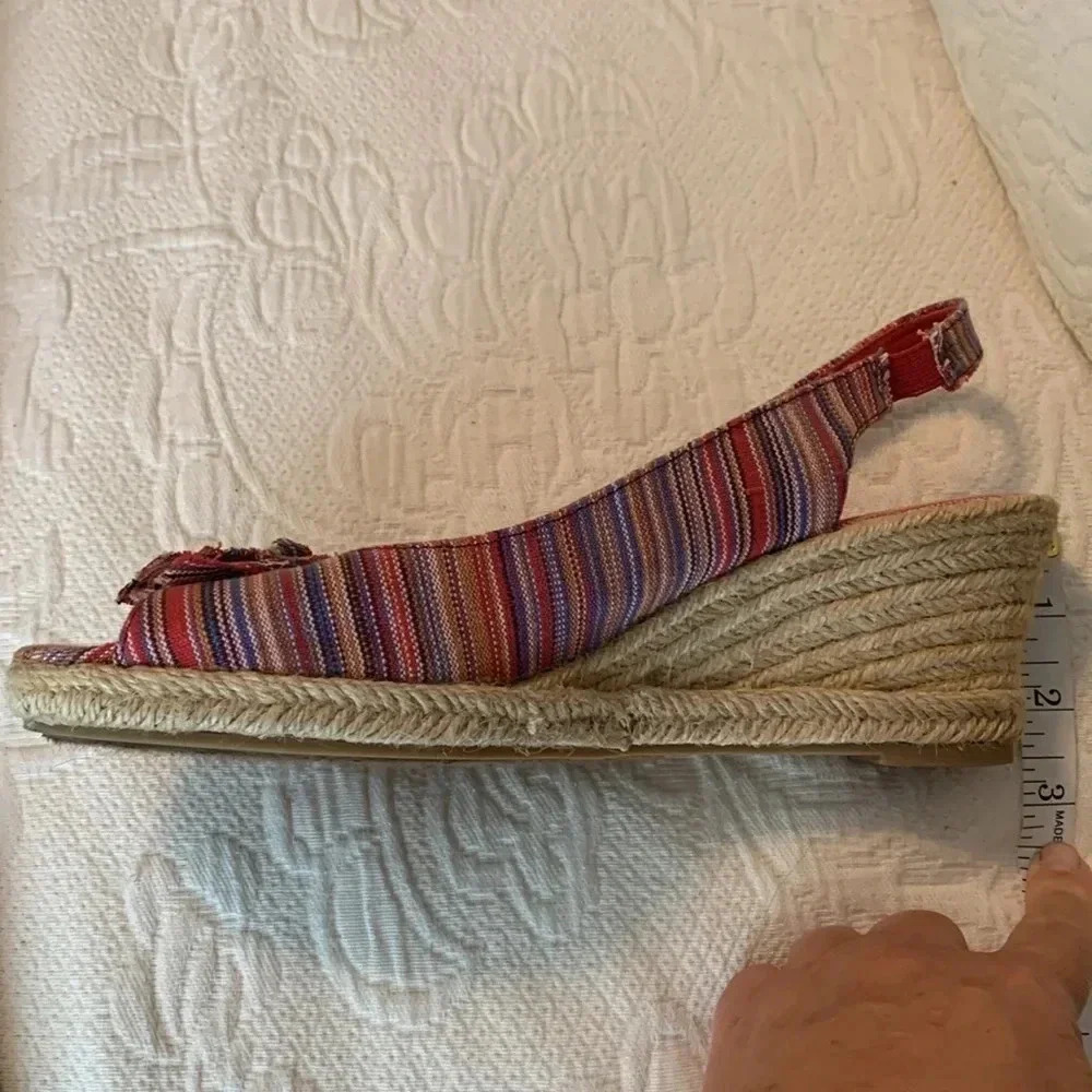 Pinstripe wedges 9 - Picture 2 of 8